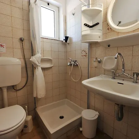 Yorgos Studios Апартаменты Лакка